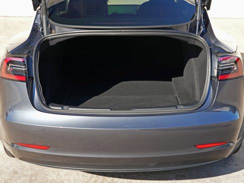 Used 2023 Tesla Model 3 Standard Range RWD image 10