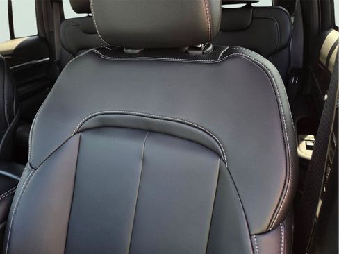 New 2026 Jeep Grand Cherokee Limited w/ Limited Altitude Package RWD image 14