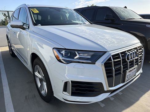 Used 2022 Audi Q7 3.0T Premium AWD/4WD image 3