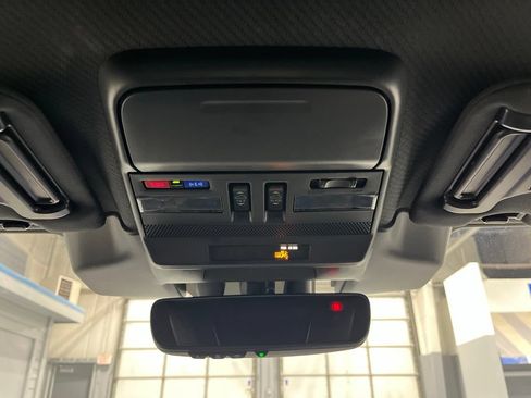 Certified 2026 Subaru Outback Limited AWD/4WD image 18