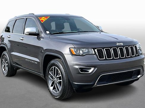 Used 2017 Jeep Grand Cherokee Limited image 10