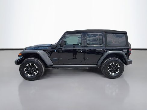 Used 2024 Jeep Wrangler Unlimited Rubicon 4xe image 2