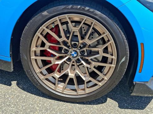 Used 2025 BMW M4 CS AWD/4WD image 11