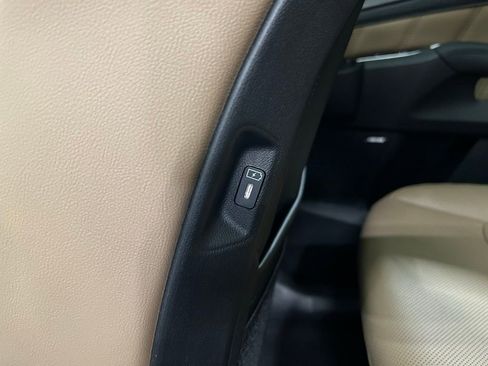 New 2026 Kia Sorento SX Prestige w/ Olive Brown Leather Package image 31