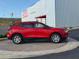 Used 2020 Chevrolet Blazer LT image 2