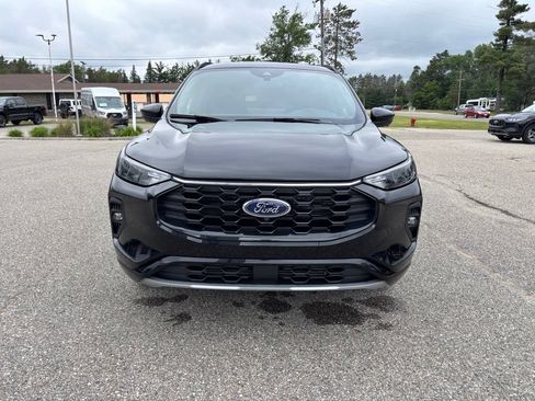 Used 2023 Ford Escape ST-Line Select w/ Tech Pack #2 AWD/4WD image 8