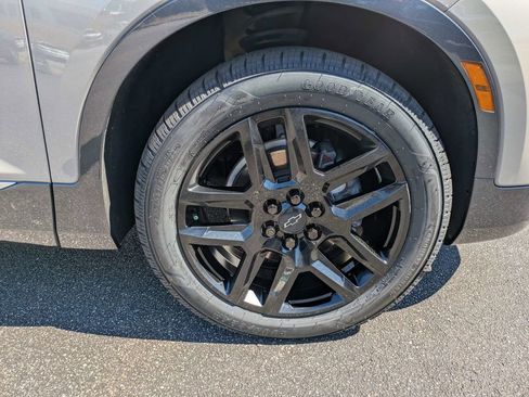 Used 2022 Chevrolet Blazer Premier w/ Enhanced Convenience Package image 12