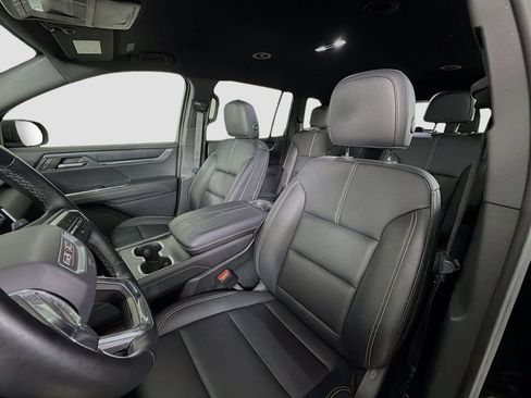 Used 2024 GMC Acadia Elevation FWD image 14