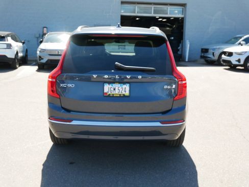 Certified 2023 Volvo XC90 B6 Ultimate AWD/4WD image 6