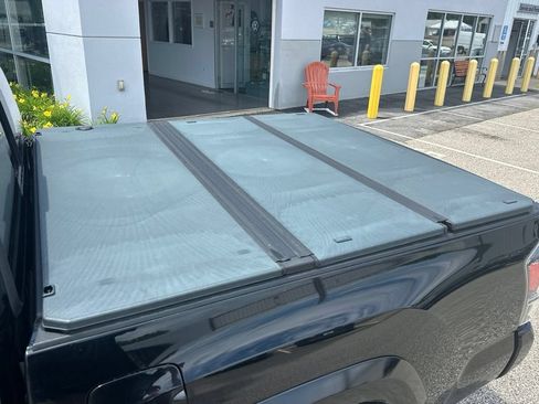 Used 2020 Toyota Tacoma Limited AWD/4WD image 27
