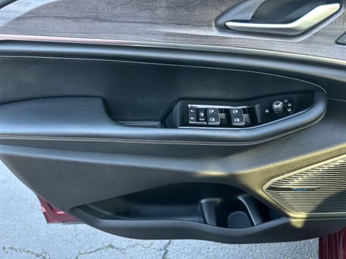 Used 2022 Jeep Grand Cherokee L Overland image 21