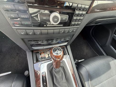 Used 2011 Mercedes-Benz E 350 Cabriolet image 16