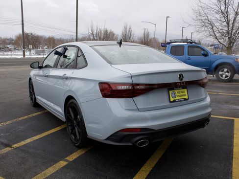 New 2026 Volkswagen Jetta GLI Autobahn image 7