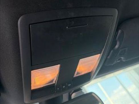 Used 2021 Dodge Challenger SXT w/ Plus Package RWD image 39