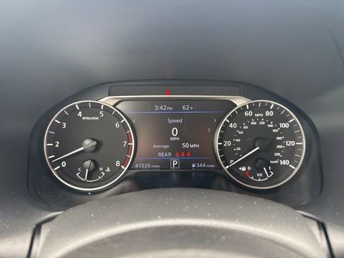 Used 2025 Nissan Altima 2.5 SV image 19