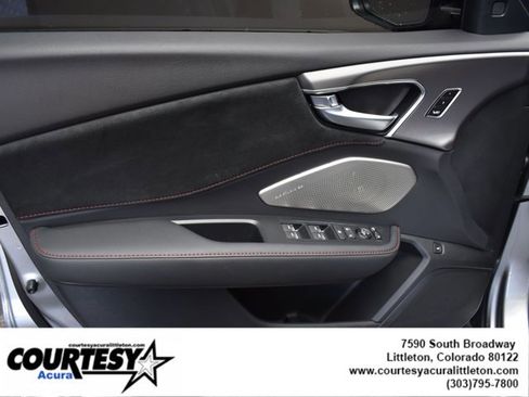 Certified 2025 Acura RDX A-Spec image 7