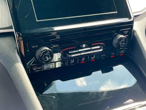 New 2026 Jeep Grand Cherokee Laredo AWD/4WD image 14