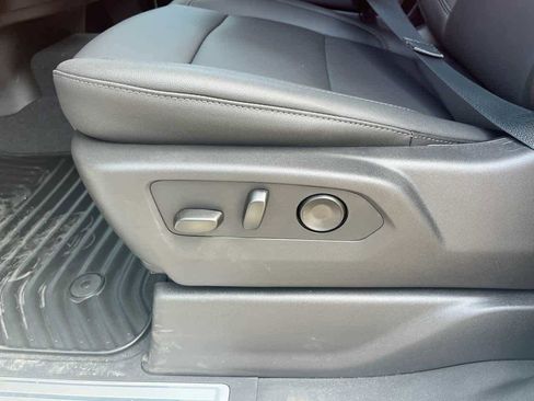 New 2026 Chevrolet Silverado 3500 LT w/ All Star Edition image 17