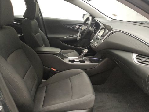 Used 2021 Chevrolet Malibu RS FWD image 21