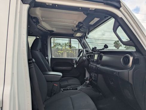 Used 2020 Jeep Gladiator Sport w/ Quick Order Package 24S image 15