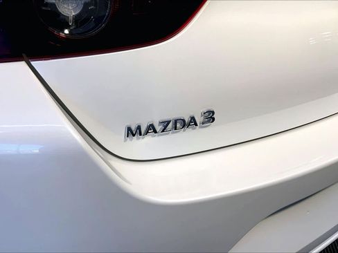 Used 2023 MAZDA MAZDA3 s FWD image 33