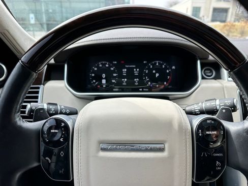 Used 2021 Land Rover Range Rover Westminster Edition image 27