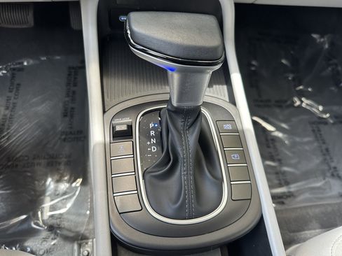 Used 2024 Hyundai Kona SEL image 29