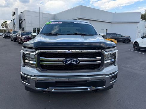 Used 2025 Ford F150 Lariat w/ FX4 Off-Road Package image 9