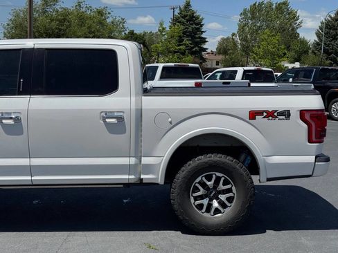 Used 2016 Ford F150 Platinum w/ Equipment Group 701A Luxury AWD/4WD image 5