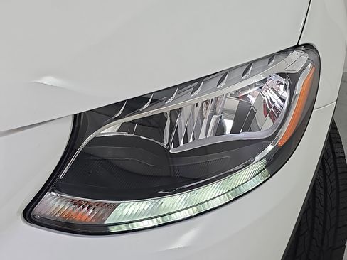 Used 2019 Mercedes-Benz GLC 300 GLC 300 image 30