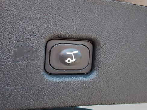 Used 2023 Lincoln Nautilus Reserve w/ Equipment Group 201A AWD/4WD image 26