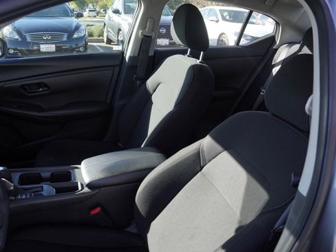 Certified 2024 Nissan Sentra 2.0 S image 15