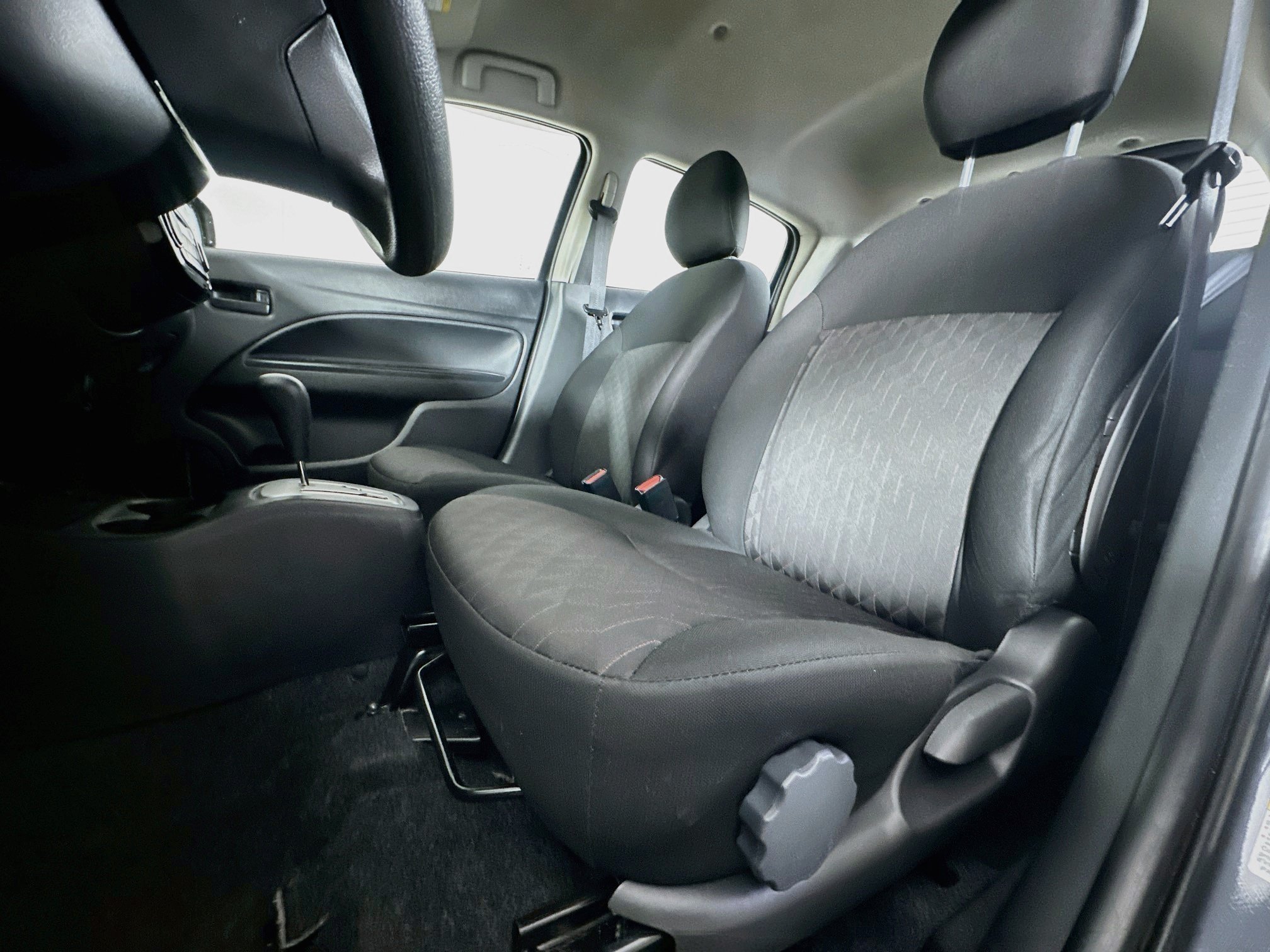 Used 2024 Mitsubishi Mirage ES FWD image 13