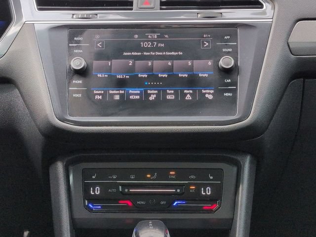 Used 2022 Volkswagen Tiguan SE w/ Panoramic Sunroof Package FWD image 20