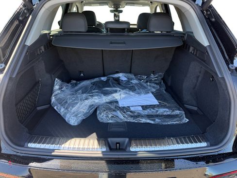 New 2025 Audi Q5 Premium image 17