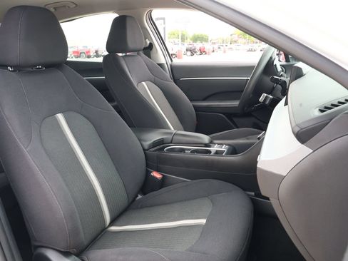 Used 2024 Hyundai Sonata SEL FWD image 32