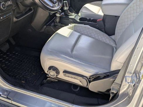 Used 2021 Jeep Wrangler Unlimited Sahara image 16