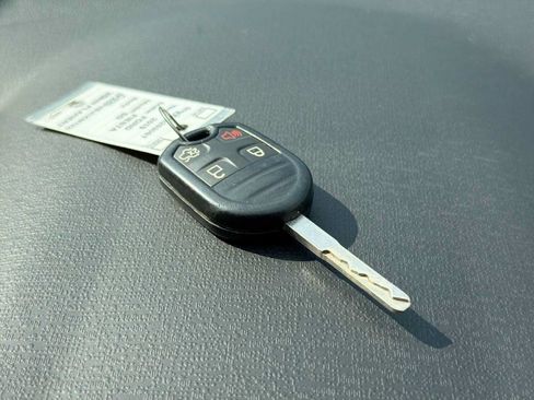 Used 2019 Ford Fiesta SE w/ Cold Weather Package FWD image 28