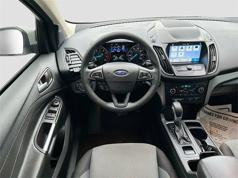 Used 2019 Ford Escape SE image 20
