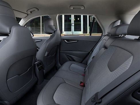 New 2026 Kia Niro EX FWD image 18