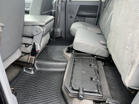 Used 2009 Dodge Ram 3500 Truck SLT w/ Popular Equipment Group image 17