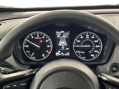 Certified 2025 Subaru Crosstrek 2.0i Premium AWD/4WD image 17