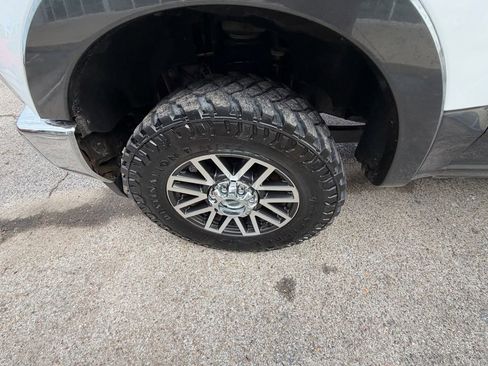 Used 2019 Ford F250 Lariat w/ Lariat Ultimate Package image 7