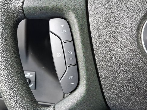 Certified 2024 Chevrolet Express 2500 w/ Driver Convenience Package image 21