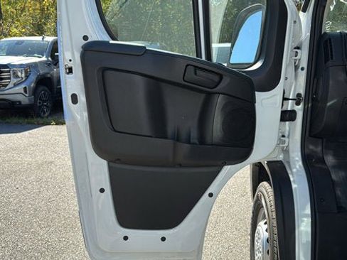 New 2026 RAM ProMaster 2500 image 6