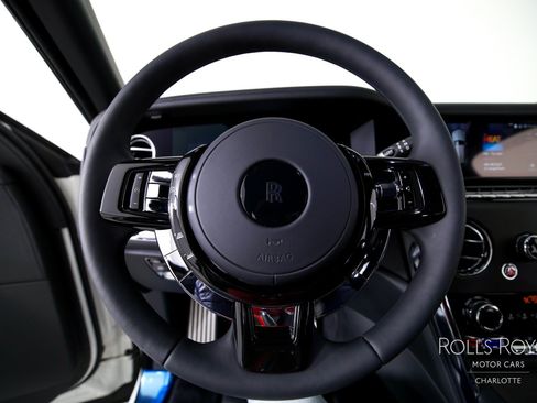 Used 2026 Rolls-Royce Cullinan AWD/4WD image 15