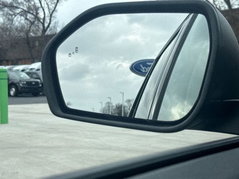 Used 2024 Ford Explorer XLT w/ Equipment Group 202A image 44