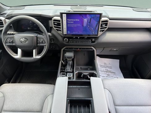 Certified 2025 Toyota Tundra Limited AWD/4WD image 9