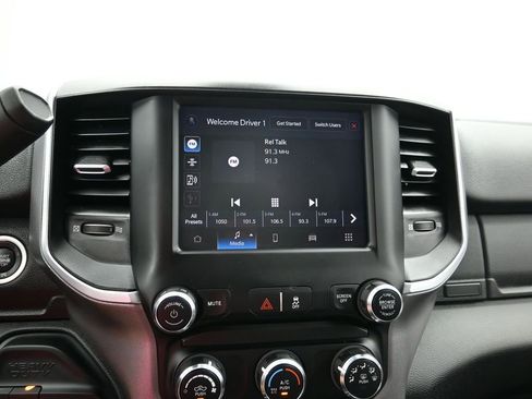 Used 2024 RAM 2500 Big Horn AWD/4WD image 15