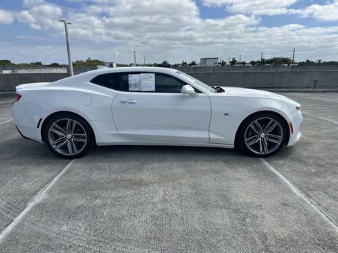 Used 2016 Chevrolet Camaro LT RWD image 33